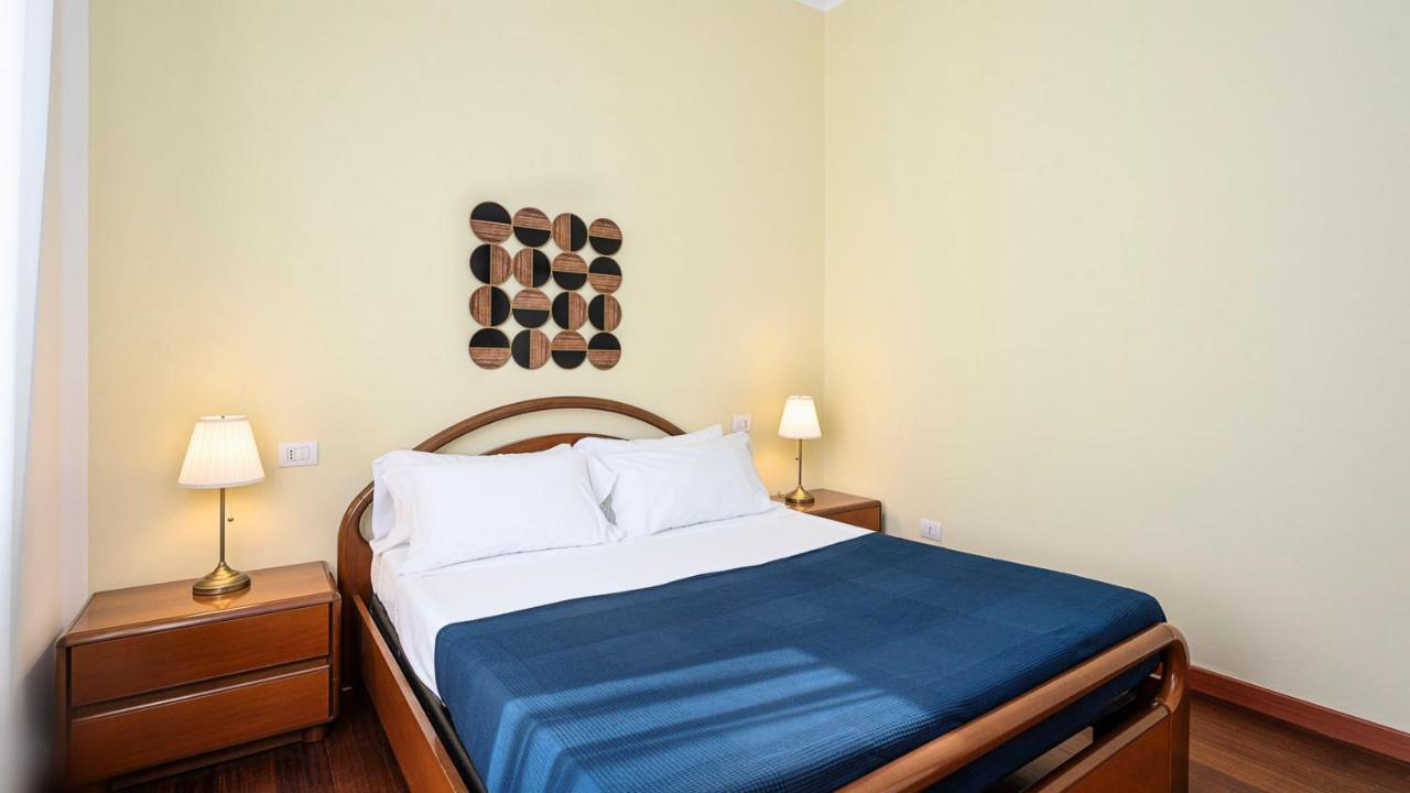 "Gold Fashion" - Residenza Duomo Citylife Apartment Milan Exterior photo